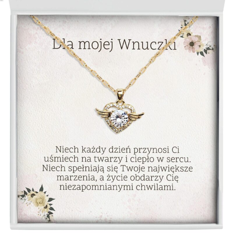 naszyjnik-dla-mojej-wnuczki-skrzydlate-serce-zblizenie Zbliżenie na naszyjnik serce ze skrzydłami - prezent dla mojej wnuczki