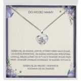 Zbliżenie na srebrny naszyjnik serce trójramienne - prezent dla mojej mamy