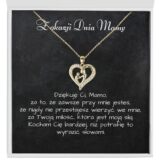 Zbliżenie na naszyjnik matczyna miłość - prezent z okazji dnia mamy