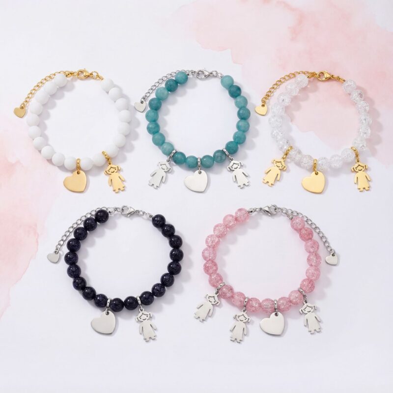 Prezentacja-bransoletek-z-imionami Prezentacja bransoletek z zawieszkami. Imiona dzieci/wnuków