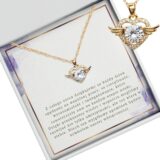 Naszyjnik skrzydlate serce z dedykacją dla nauczycielki/wychowawczyni